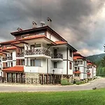Apartmanhotel в Mountainlake Szmoljan