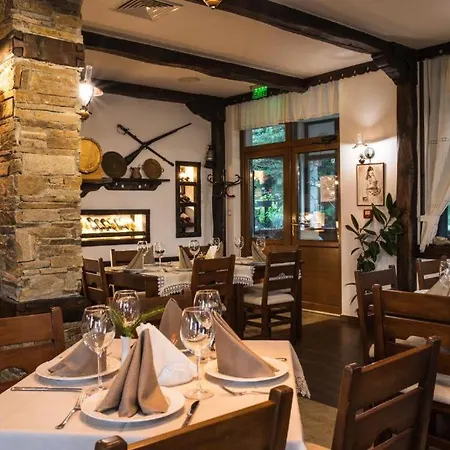 в Mountainlake 公寓式酒店 斯莫梁